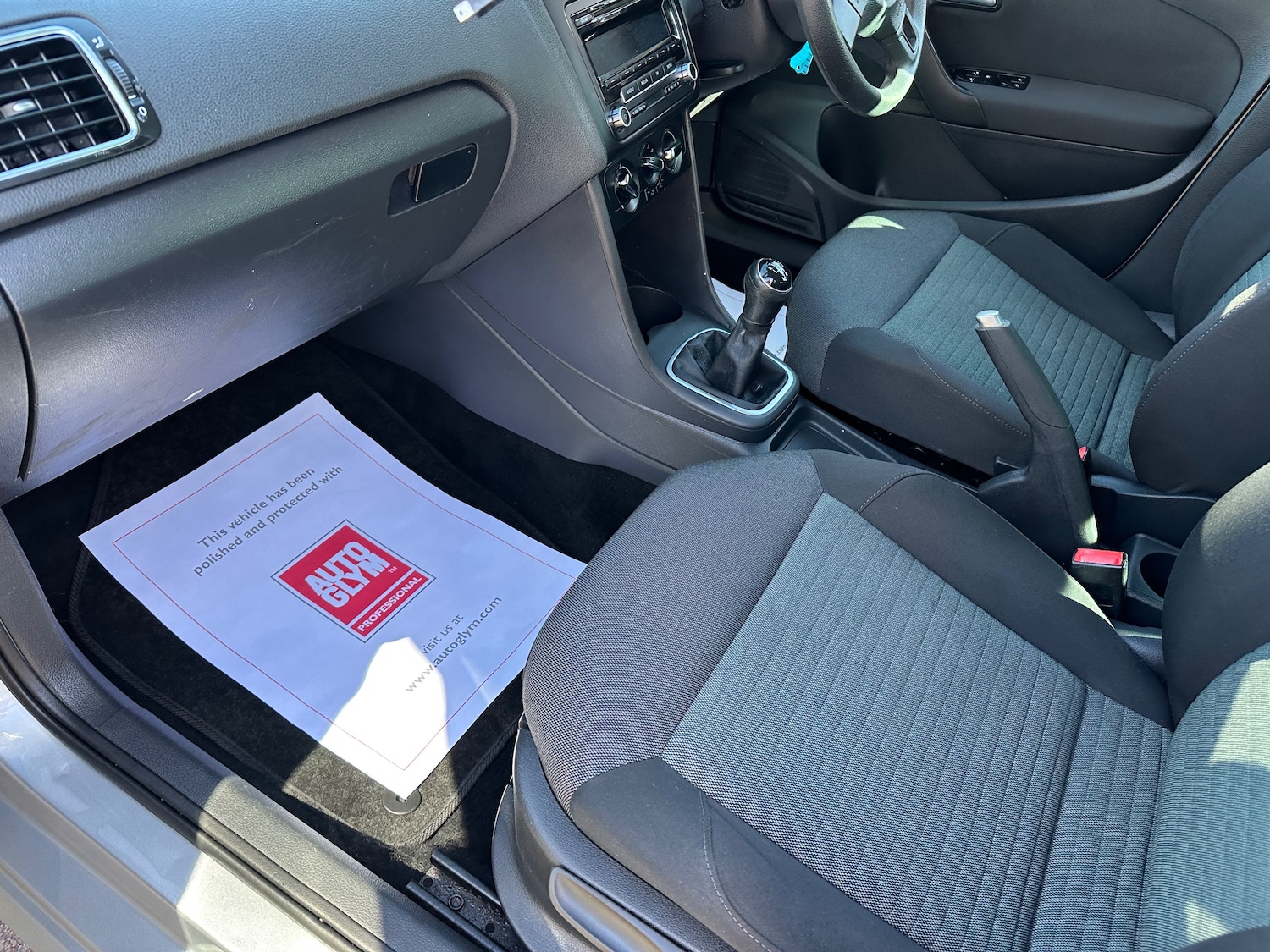 Used Volkswagen Polo 2014 for sale - 76097339: Photo 7