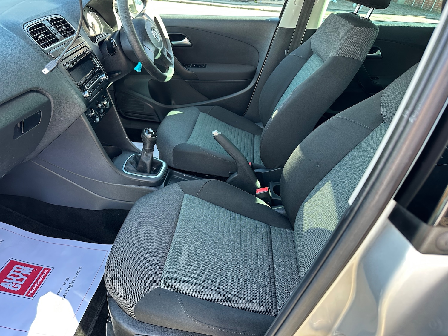 Used Volkswagen Polo 2014 for sale - 76097339: Photo 8