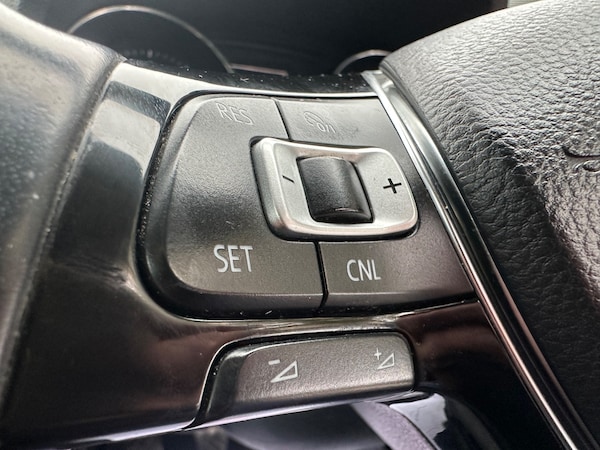 Used Volkswagen Polo 2016 for sale - 76273657: Photo 11