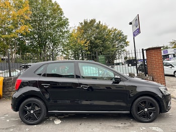 Used Volkswagen Polo 2016 for sale - 76273657: Photo 4