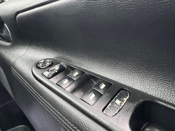 Used Peugeot 207 2012 for sale - 74461724: Photo 16