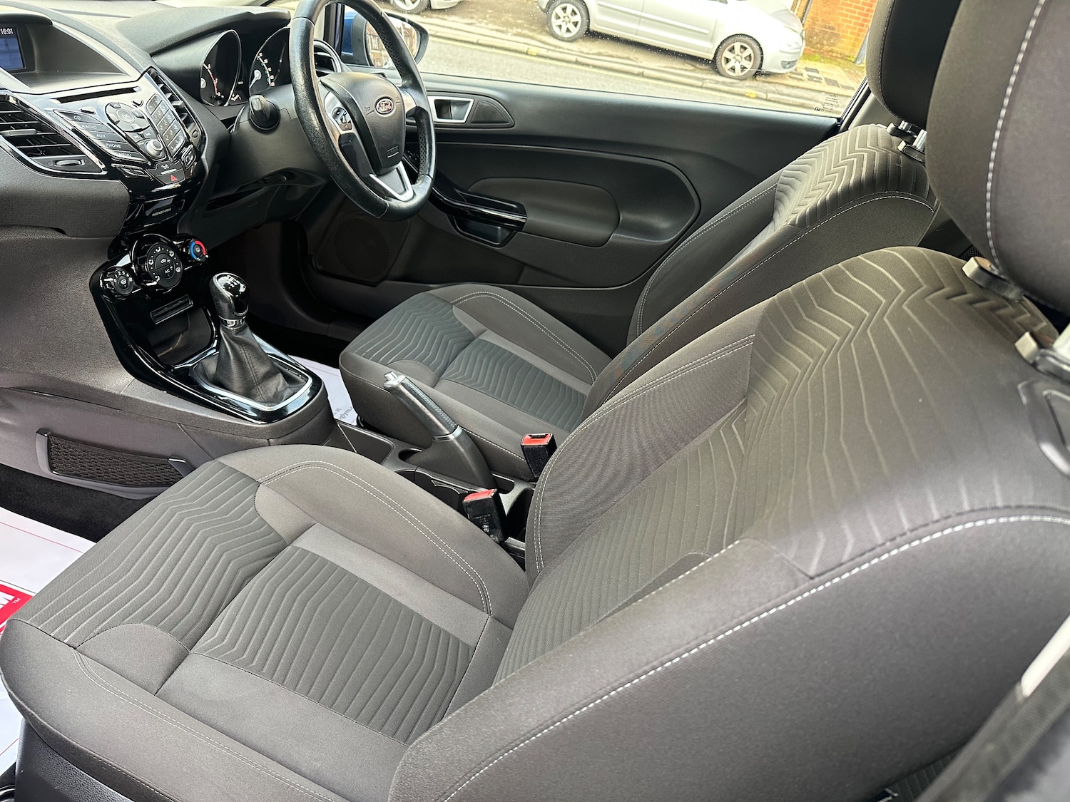 Used Ford Fiesta 2015 for sale - 77617003: Photo 12