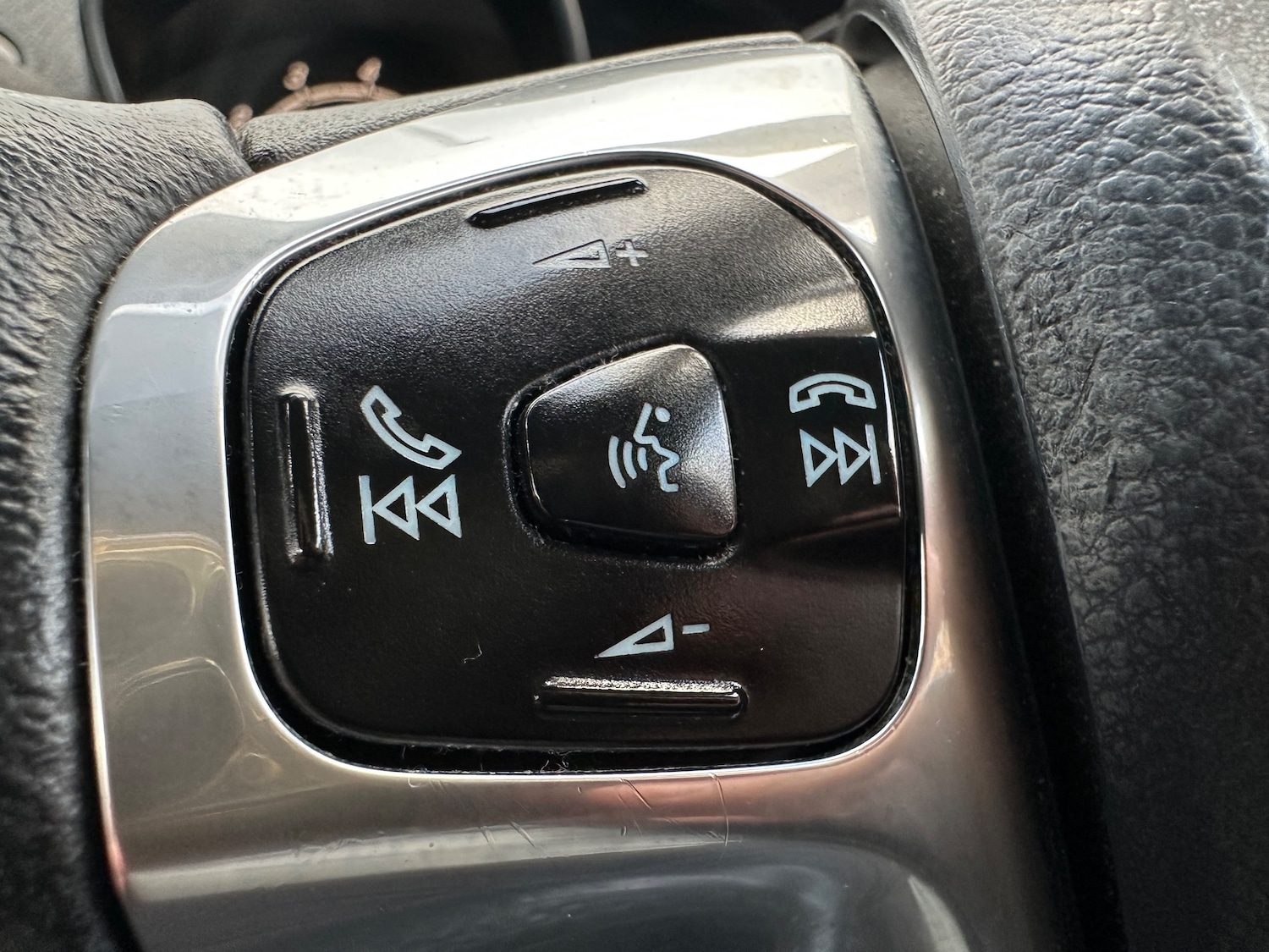 Used Ford Fiesta 2015 for sale - 77617003: Photo 18