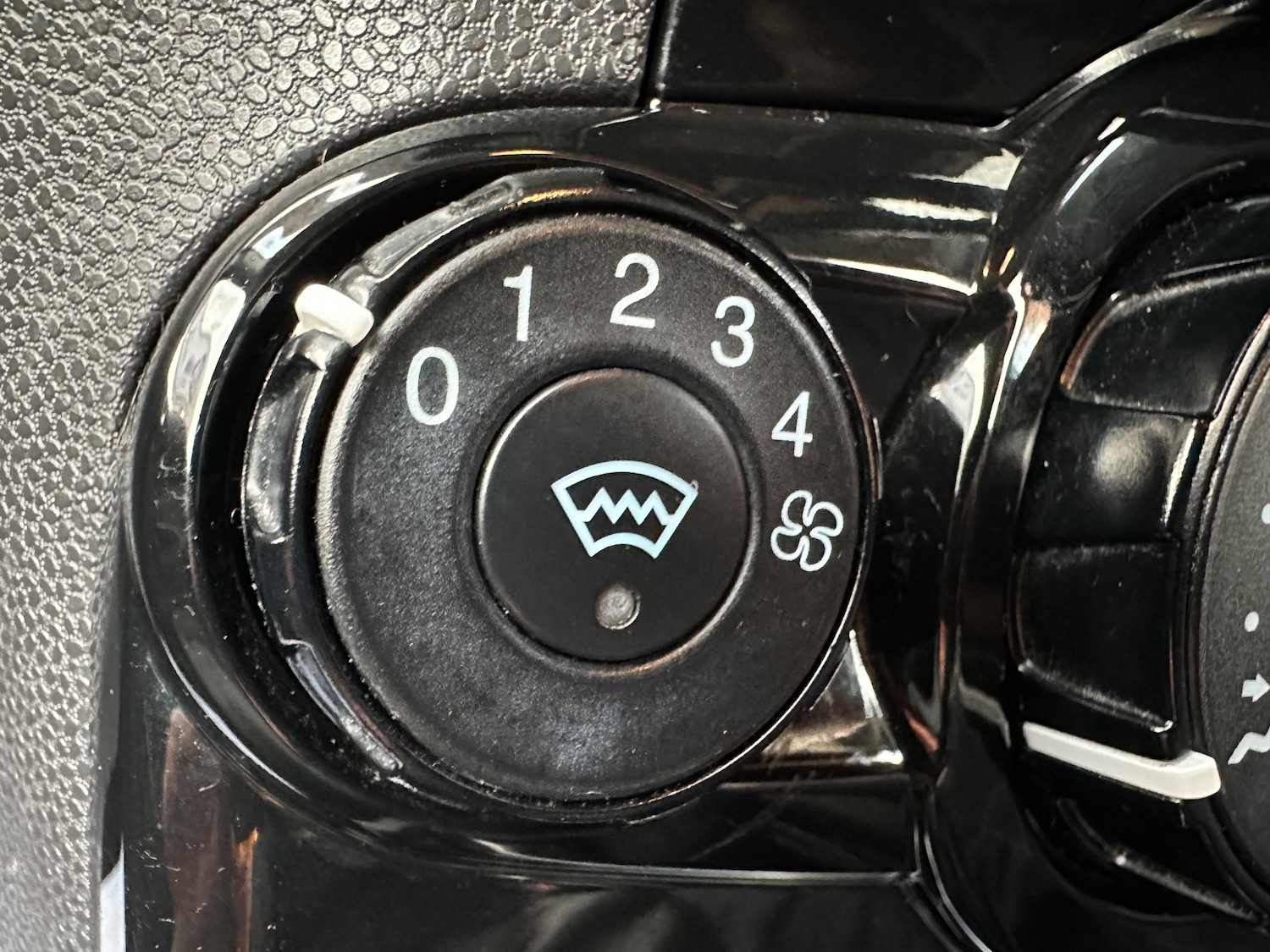 Used Ford Fiesta 2015 for sale - 77617003: Photo 20