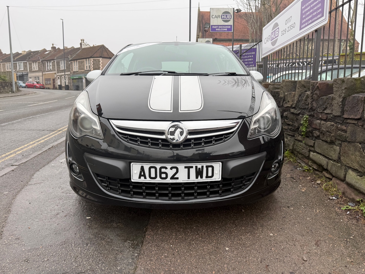 Used Vauxhall Corsa 2012 for sale - 77241487: Photo 2