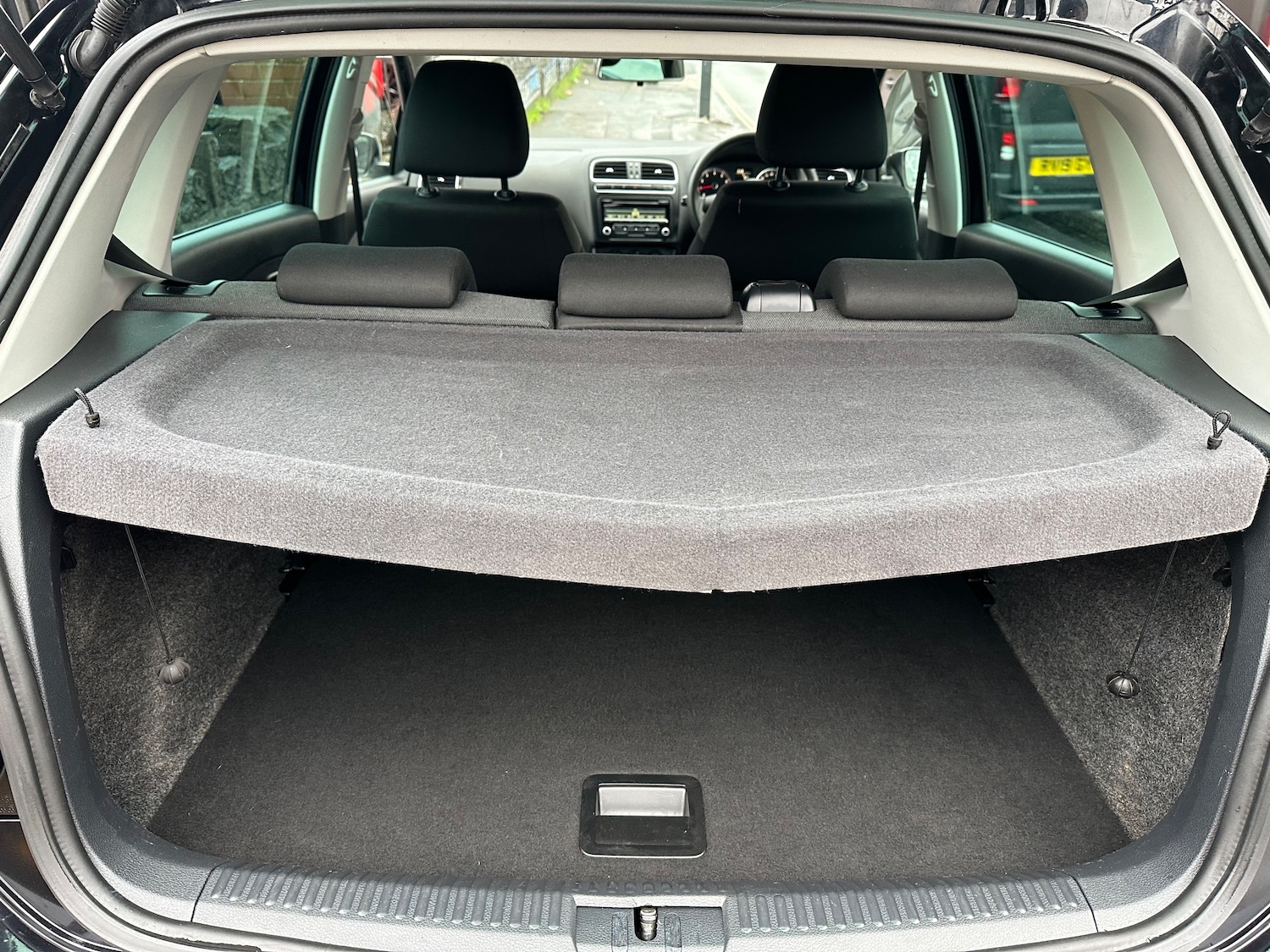 Used Volkswagen Polo 2014 for sale - 77408875: Photo 5