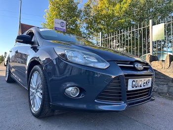 2012 (12) - 1.6 Zetec Hatchback 5dr Petrol Manual Euro 5 (125 ps)