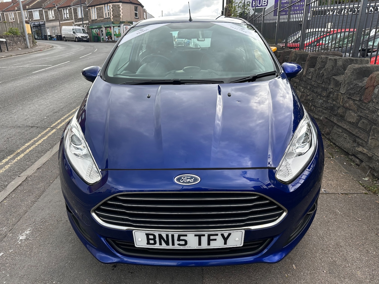 Used Ford Fiesta 2015 for sale - 75556763: Photo 2