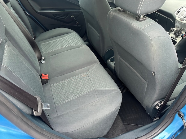 Used Ford Fiesta 2011 for sale - 76206644: Photo 12