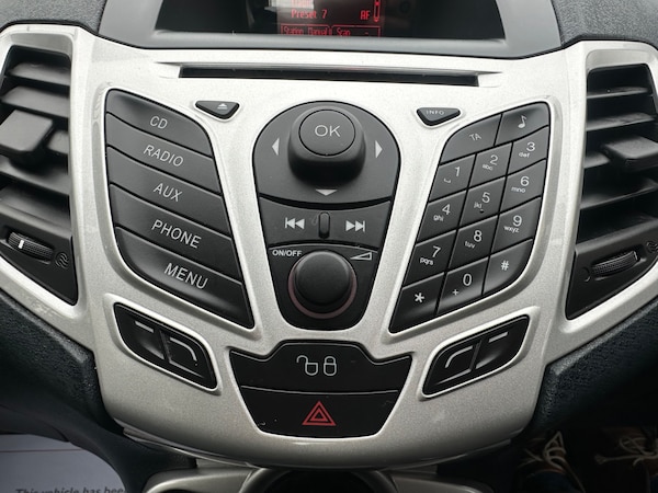 Used Ford Fiesta 2011 for sale - 76206644: Photo 18