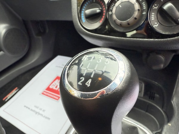 Used Vauxhall Corsa 2014 for sale - 76253156: Photo 15