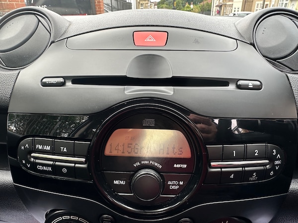 Used Mazda Mazda2 2013 for sale - 74461773: Photo 19