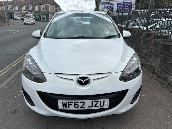 Used Mazda Mazda2 2013 for sale - 74461773: Photo 2