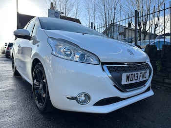 Used Peugeot 208 2013 for sale - 77165828: Photo