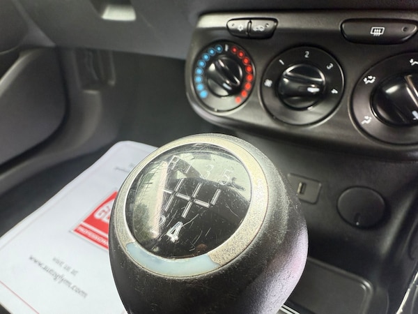 Used Vauxhall ADAM 2015 for sale - 75690261: Photo 16