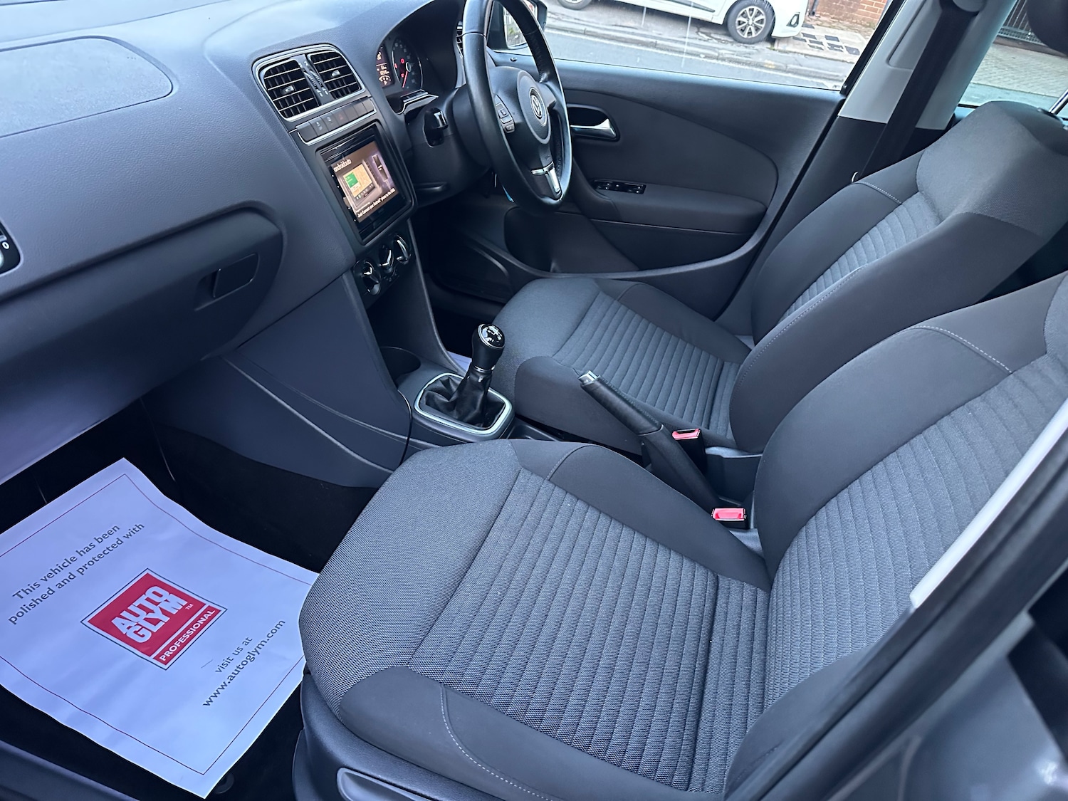 Used Volkswagen Polo 2013 for sale - 76520150: Photo 9