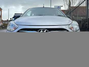 Used Hyundai i10 2012 for sale - 74461792: Photo