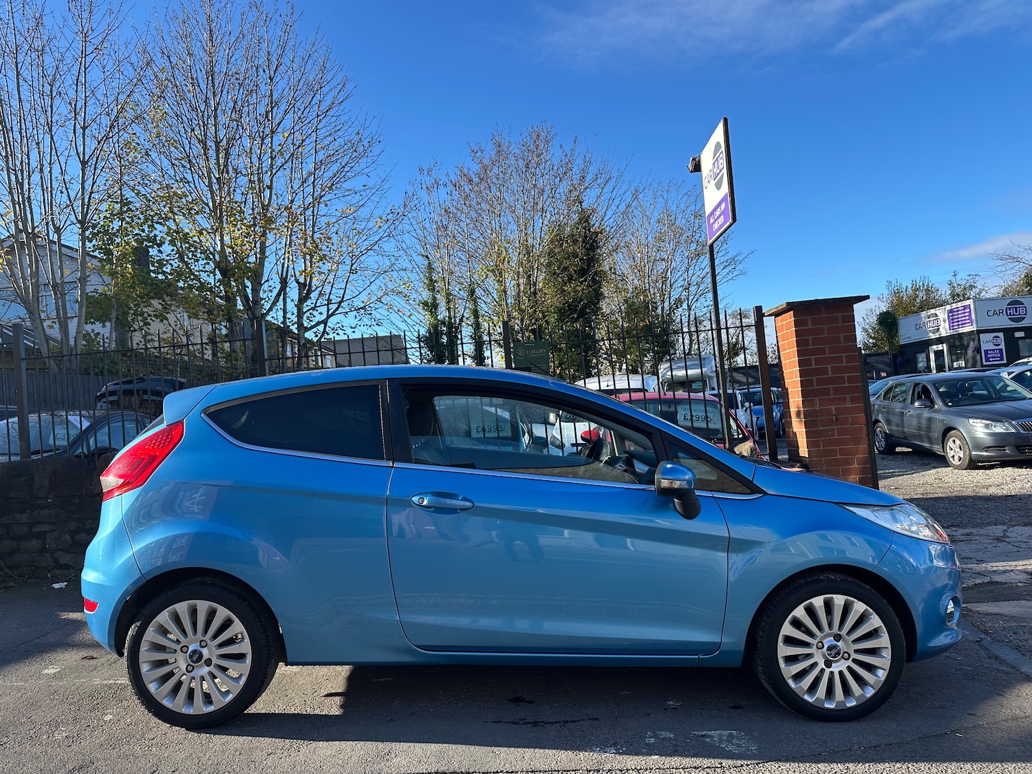 Used Ford Fiesta 2010 for sale - 76595690: Photo 5