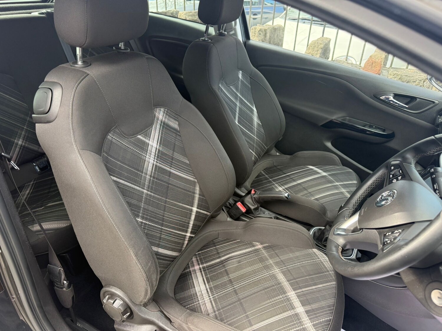 Used Vauxhall Corsa 2015 for sale - 78129208: Photo 9