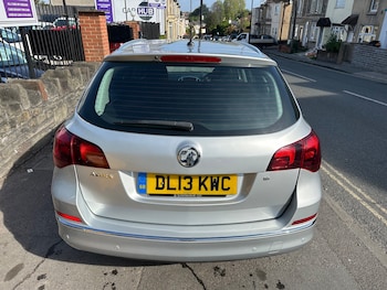 Used Vauxhall Astra 2013 for sale - 78213344: Photo