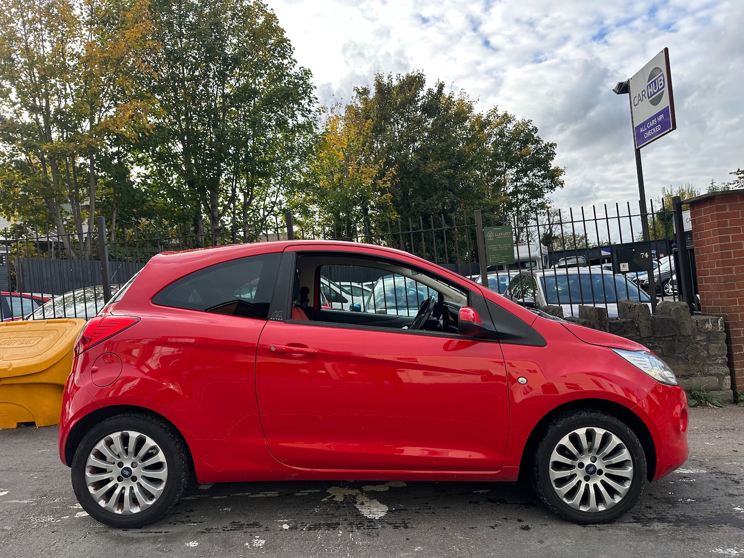 Used Ford Ka 2015 for sale - 76299860: Photo 3