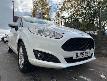 2015 (15) - 1.25 Zetec Hatchback 3dr Petrol Manual Euro 6 (82 ps)