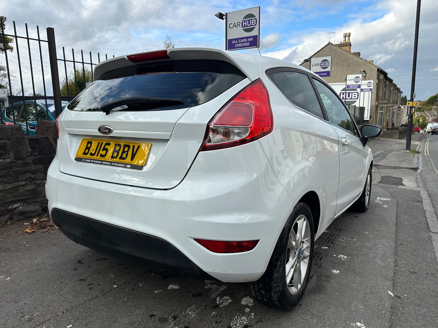 Used Ford Fiesta 2015 for sale - 76305344: Photo 5