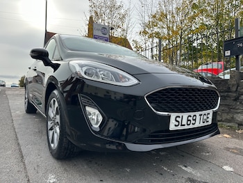 Used Ford Fiesta 2020 for sale - 76102036: Photo
