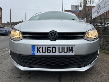 Used Volkswagen Polo 2010 for sale - 77791690: Photo