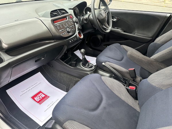 Used Honda Jazz 2013 for sale - 74461735: Photo 10