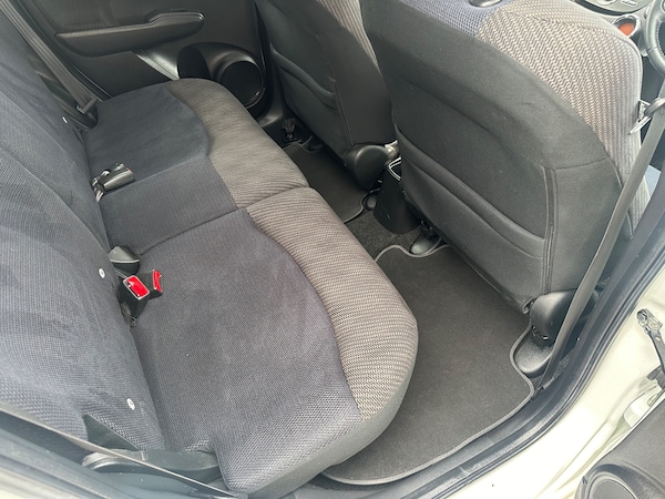 Used Honda Jazz 2013 for sale - 74461735: Photo 14