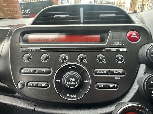 Used Honda Jazz 2013 for sale - 74461735: Photo 17
