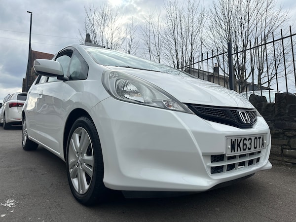 Used Honda Jazz 2013 for sale - 74461735: Photo 1