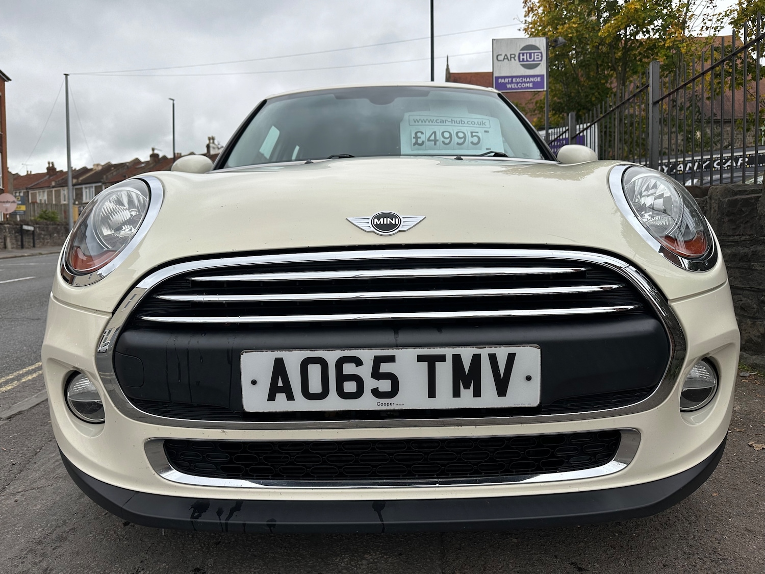 Used MINI Hatch 2015 for sale - 76232352: Photo 3