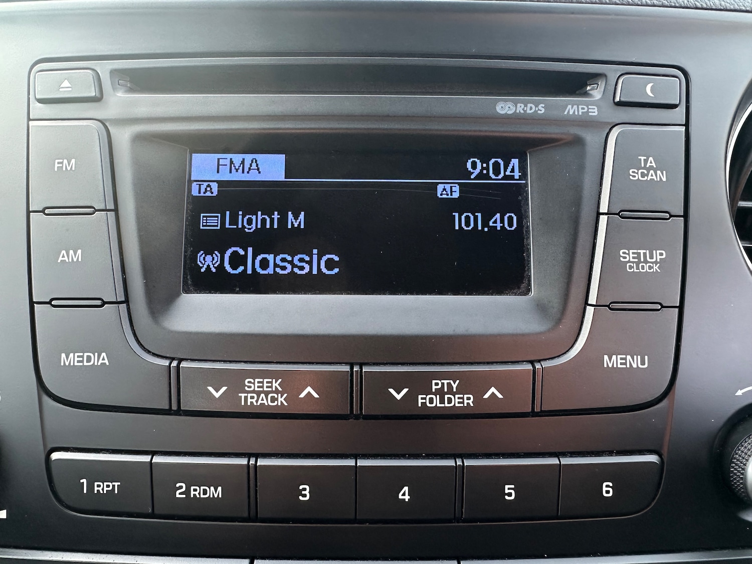 Used Hyundai i10 2015 for sale - 75761285: Photo 17