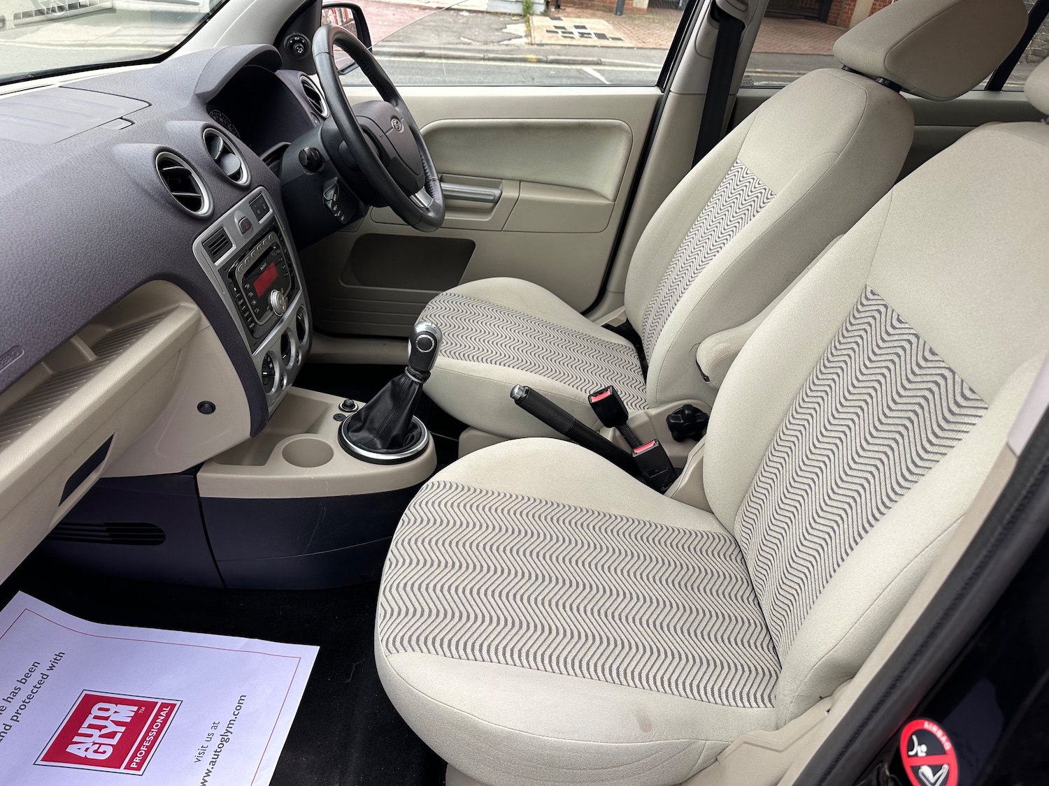 Used Ford Fusion 2011 for sale - 76232310: Photo 9