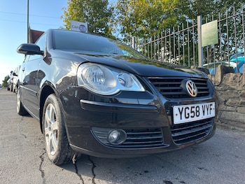 Volkswagen - Polo