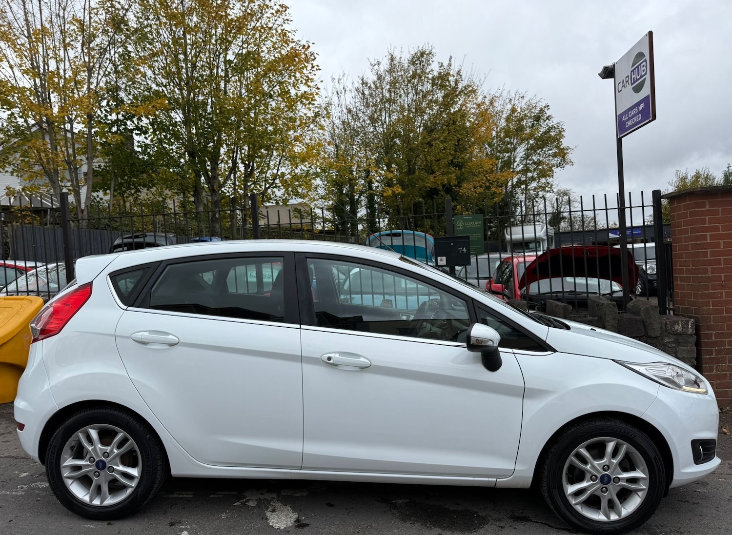 Used Ford Fiesta 2016 for sale - 76382795: Photo 4