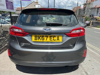 Used Ford Fiesta 2017 for sale - 79032974: Photo