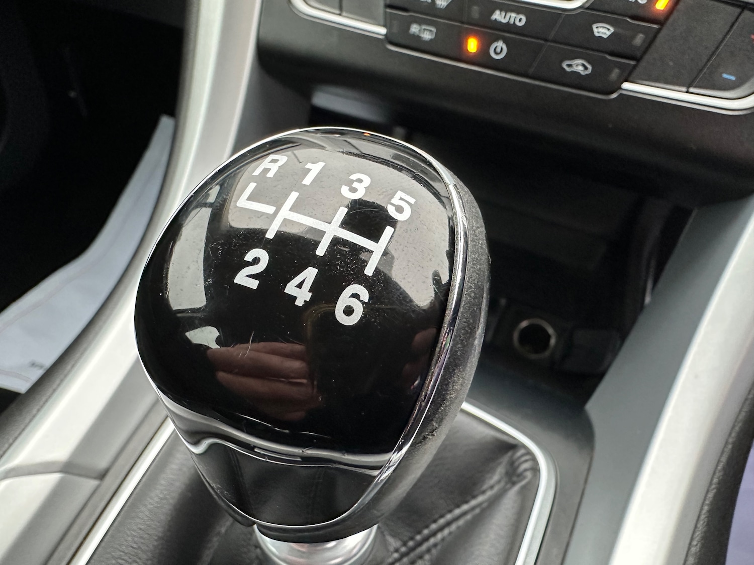 Used Ford Mondeo 2018 for sale - 77631324: Photo 24