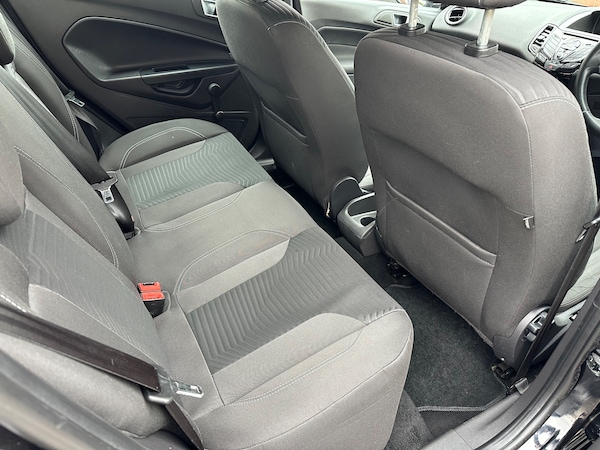 Used Ford Fiesta 2015 for sale - 76236872: Photo 15