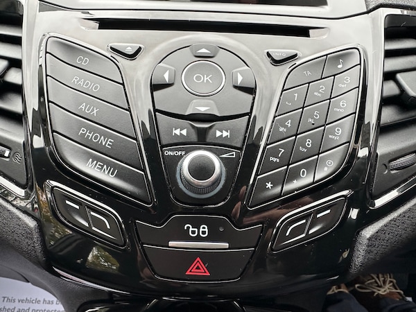 Used Ford Fiesta 2015 for sale - 76236872: Photo 19