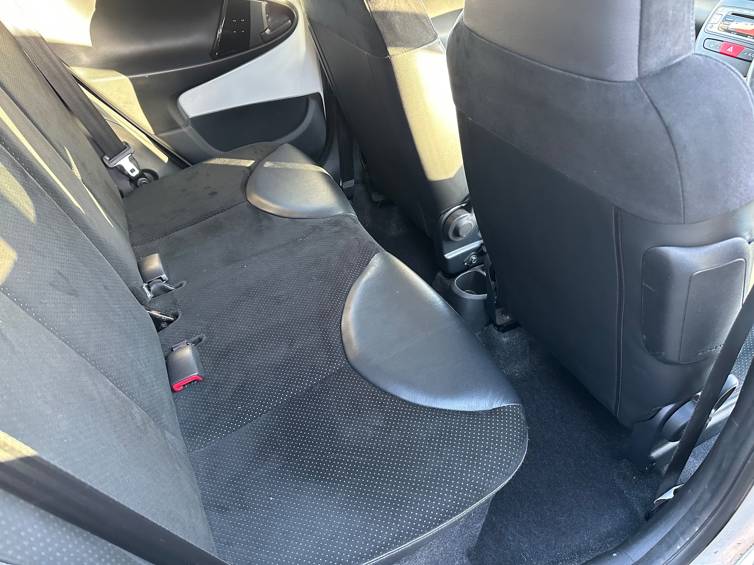 Used Peugeot 107 2013 for sale - 76777412: Photo 8