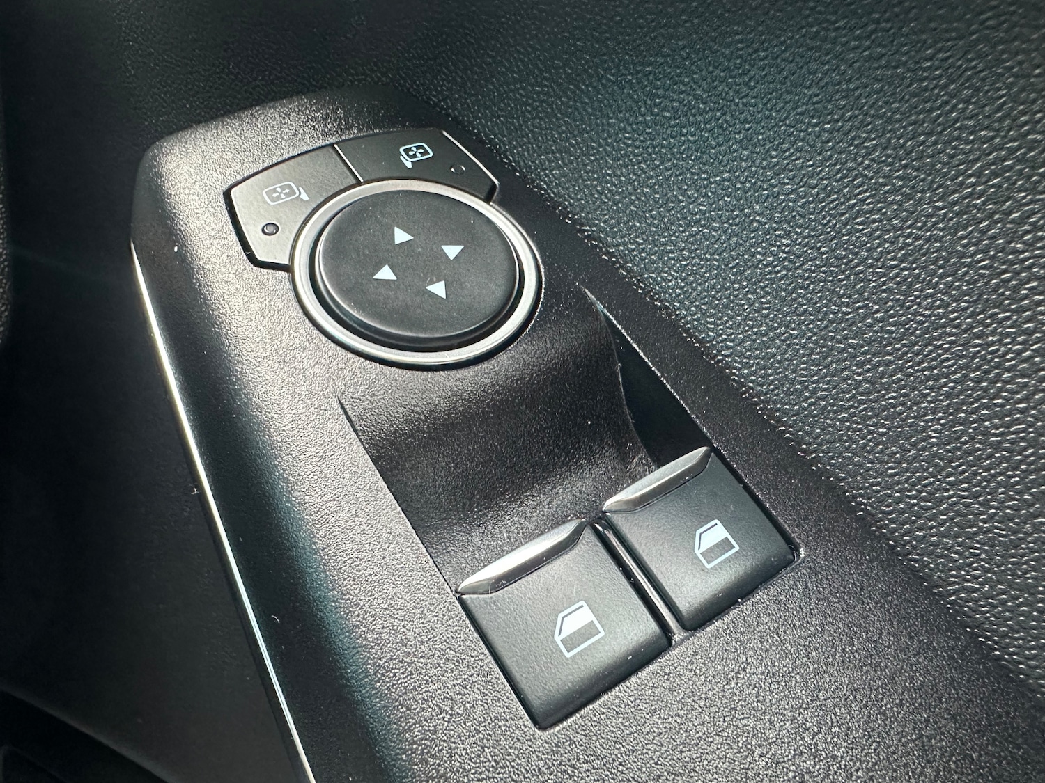 Used Ford Fiesta 2018 for sale - 76665380: Photo 21