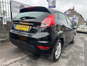 Used Ford Fiesta 2013 for sale - 77641746: Photo