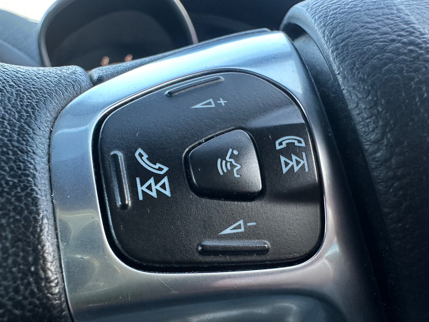 Used Ford Fiesta 2014 for sale - 76685536: Photo 14