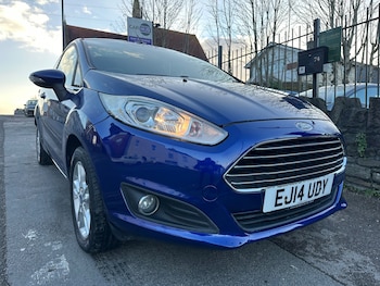 2014 (14) - 1.25 Zetec Hatchback 3dr Petrol Manual Euro 5 (82 ps)