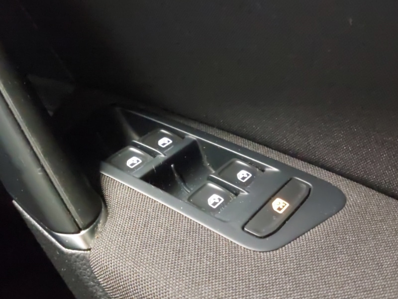 Used Volkswagen Golf 2017 for sale - 77265206: Photo 19