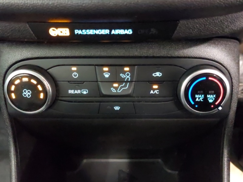 Used Ford Fiesta 2018 for sale - 77454103: Photo 17