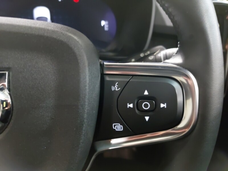 Used Volvo C40 2023 for sale - 77034941: Photo 13